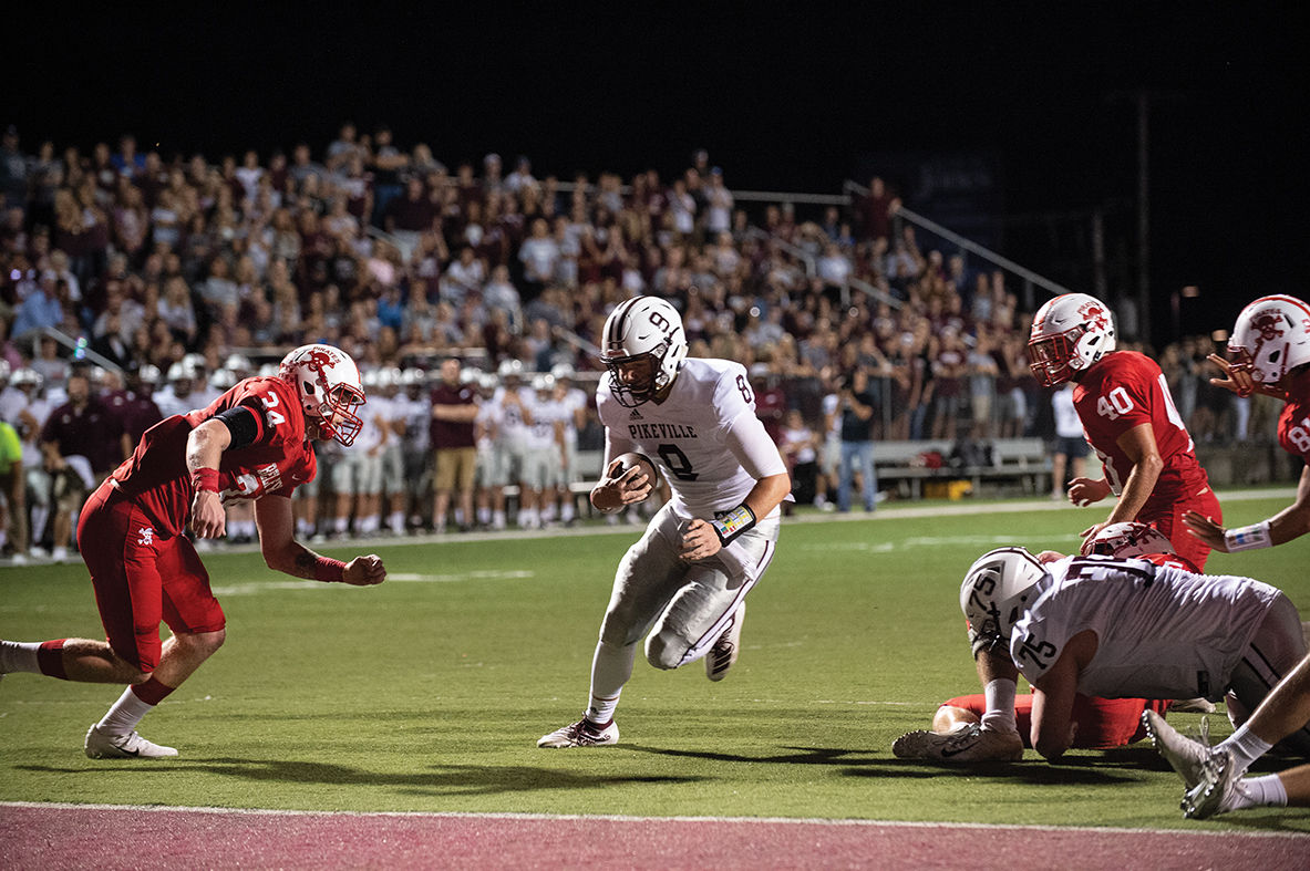 Panthers pick off Pirates, 22-21